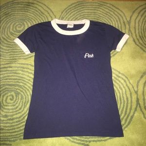 pink vs t-shirt